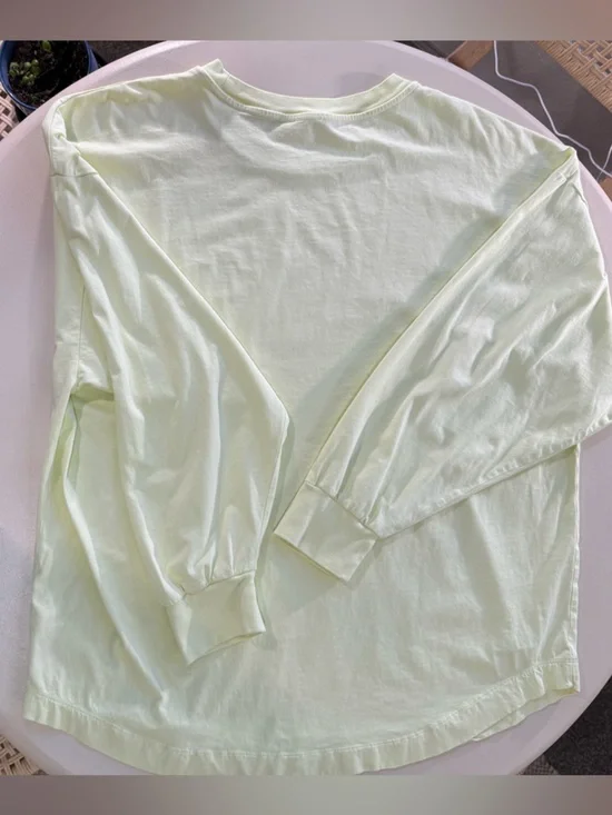 Wilfred Cheerful Pale Lime Tour Long Sleeve Tee - Picture 2 of 3